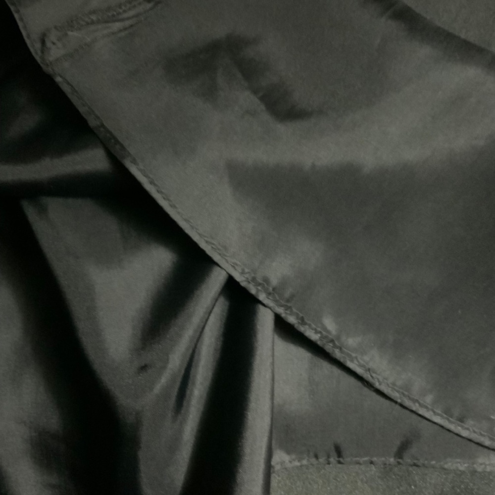 JS Collections Gown - Picture 9 of 9